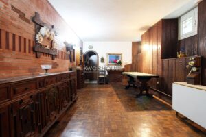 TAVERNA